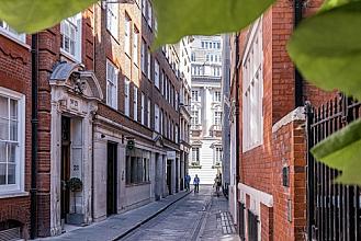Ironmonger Lane, Cannon Street, EC2V
