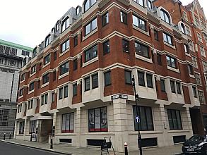 Fleet Street, Blackfriars, EC4A